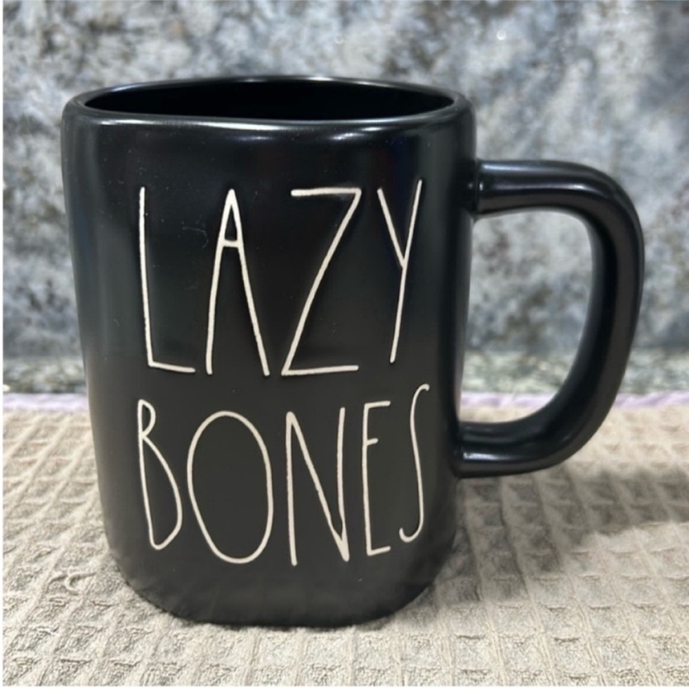 Rae Dunn “LAZY BONES” Halloween Mug | Black | 16 oz | NWT